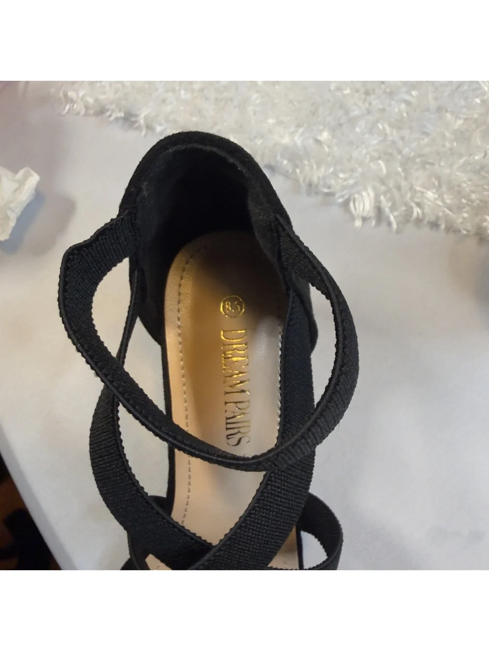 Dream Pairs Black Size 8.5 Wedge Sandals Crisscross Straps